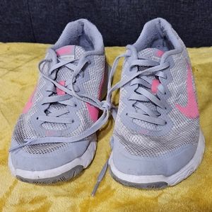 Nike Flex Experience RN 4 size 7.5